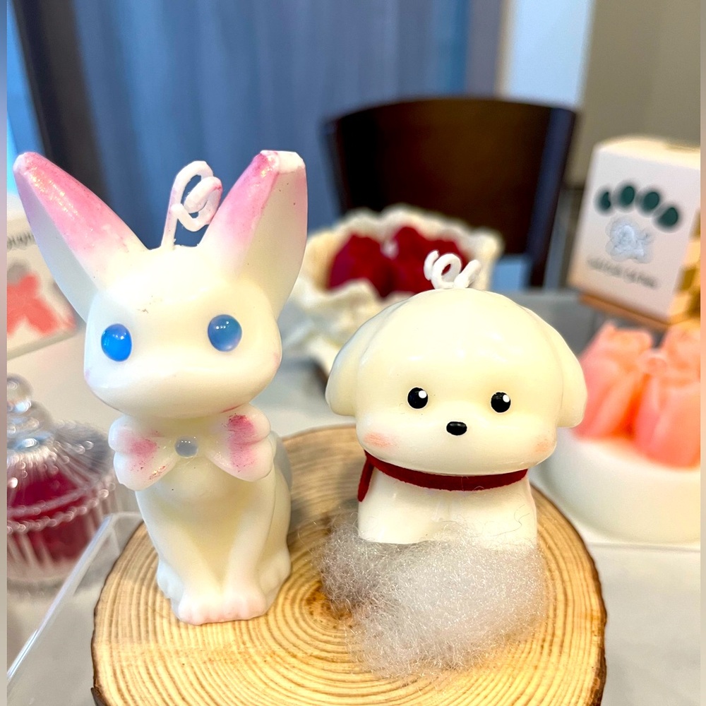 Handmade candles cat and dog set